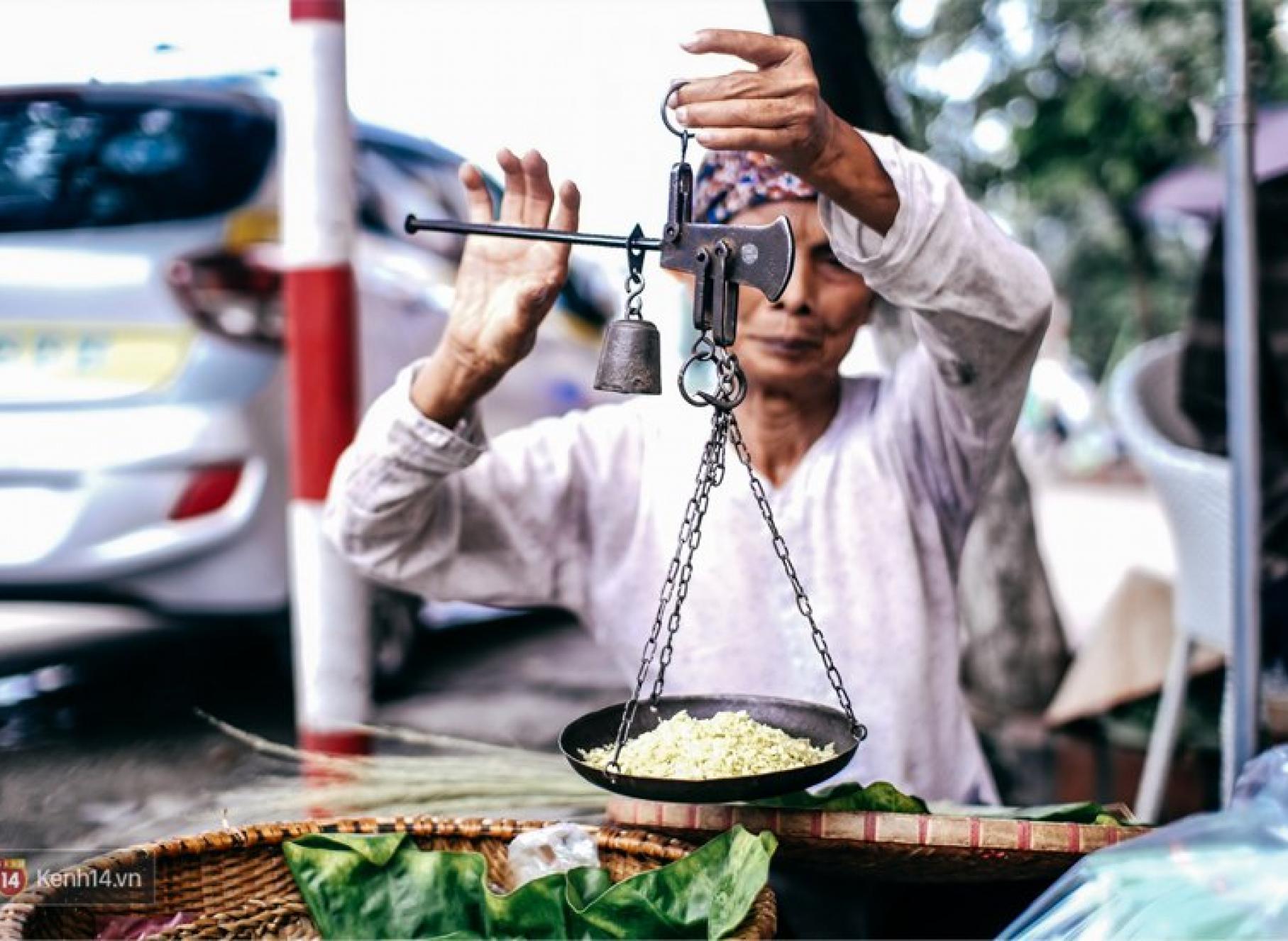 Cốm - nét đẹp văn hóa lâu đời của người Hà Nội